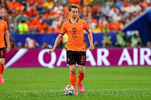 马卡:巴萨将申请FIFA补偿,主要悬念在德容官方伤停期的起算日期
