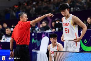 媒体人:老叔终于打开杨瀚森的使用说明书 希望后续再好好专研