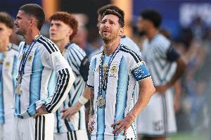 ESPN:梅西内马尔之后,阿根廷巴西传奇10号球衣花落谁手?